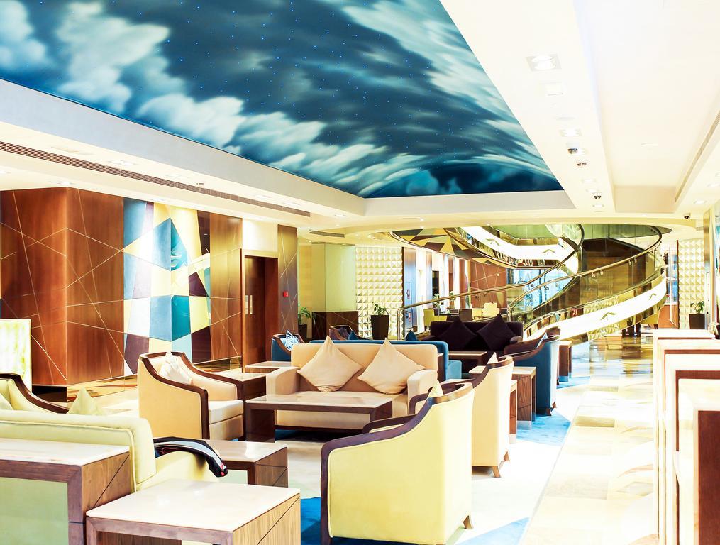Halo Hotel Dubai Exterior foto